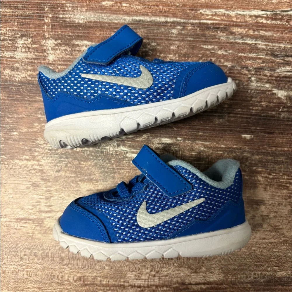 Nike | VGUC Blue Infant Flex Experience Shoes Velcro Closure, Size 4C